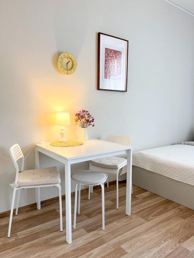 Cosy Apartment In Riga With Free Parking Kültér fotó